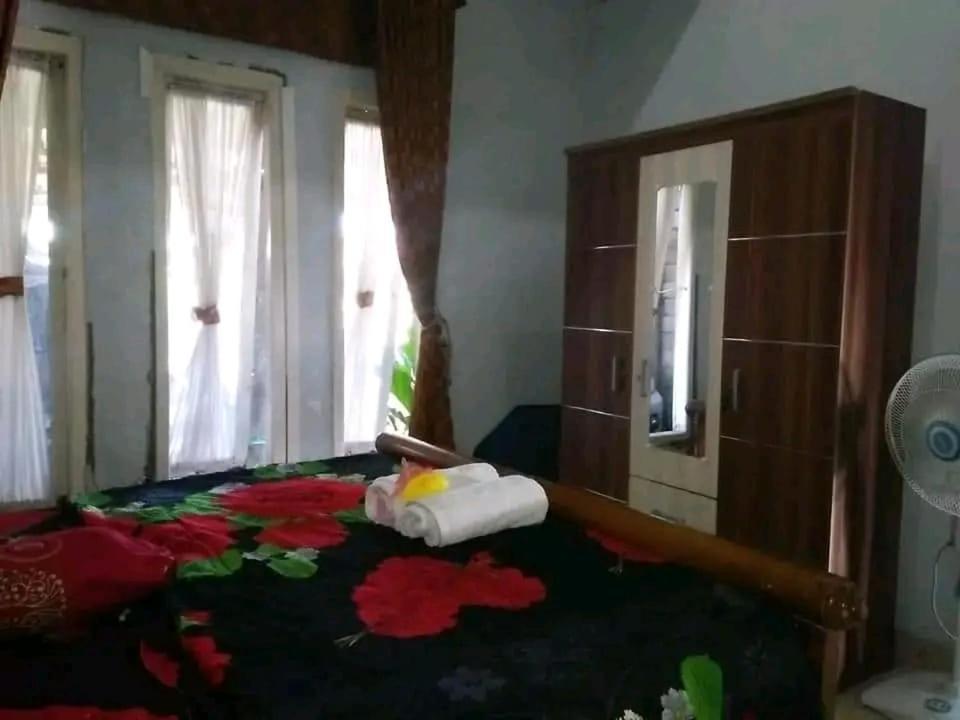 Akria Bed And Breakfast Bayan Luaran gambar